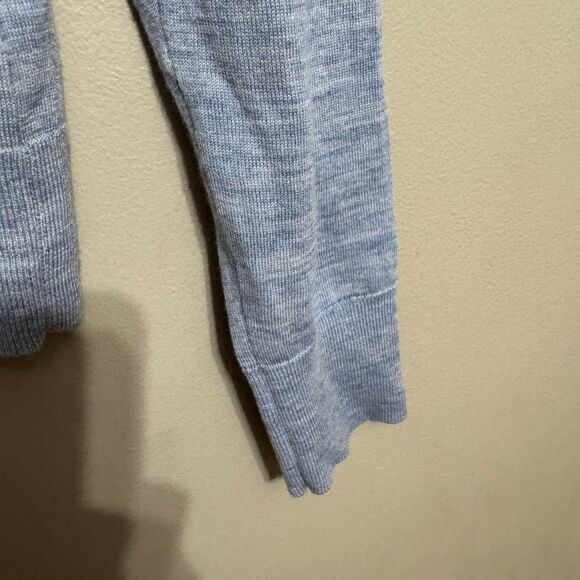 Banana Republic light blue 100% merino wool cardigan size medium - Picture 4 of 6